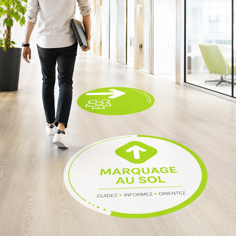 Adhésif de sol sur parquet
